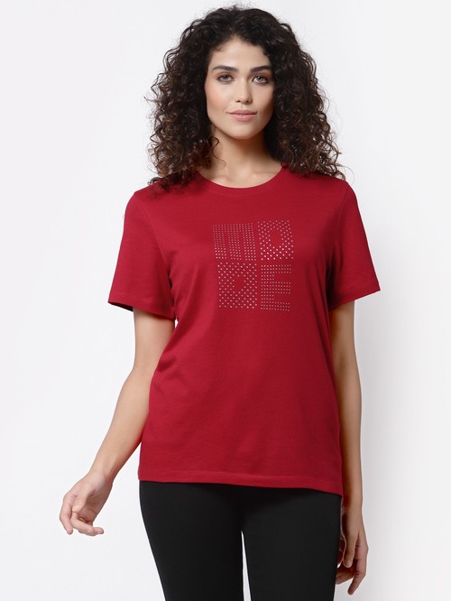Red jeweled T-shirt of Mode01