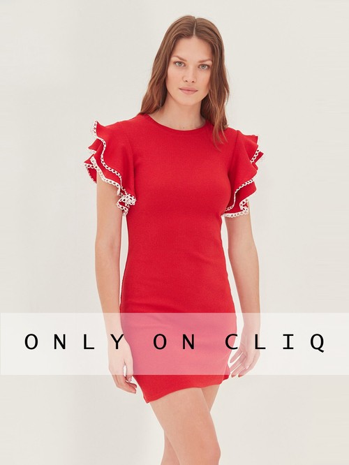 Trendyol's red dress1