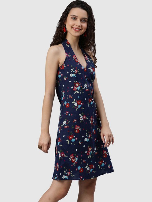 Yash Gallery's floral blue dress3