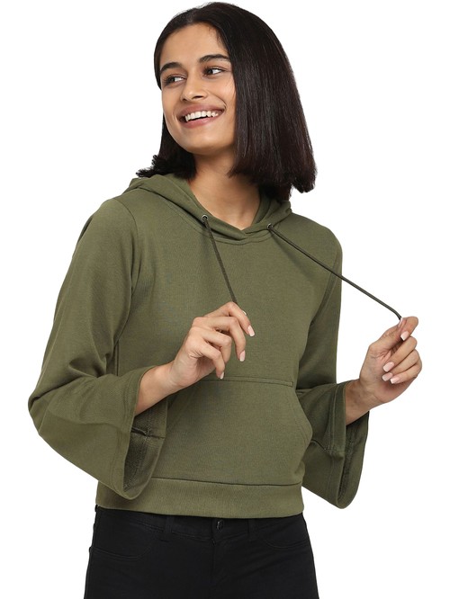 Olive colored bivouac hoodie01