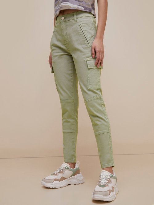 Nuon green jeans1
