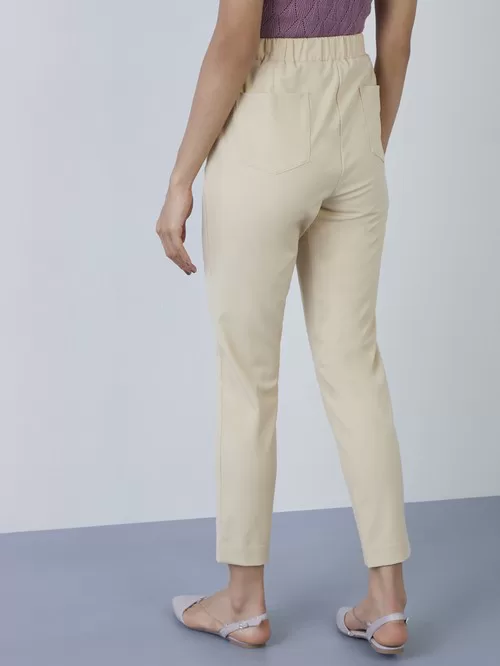 Wardrobe brand beige color pants2