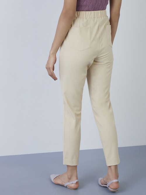 Wardrobe brand beige color pants2