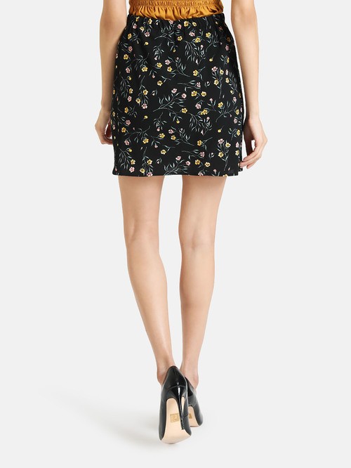 Kazo floral black skirt2