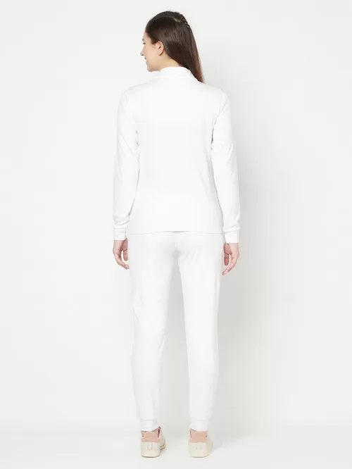 Edrio's white sportswear2